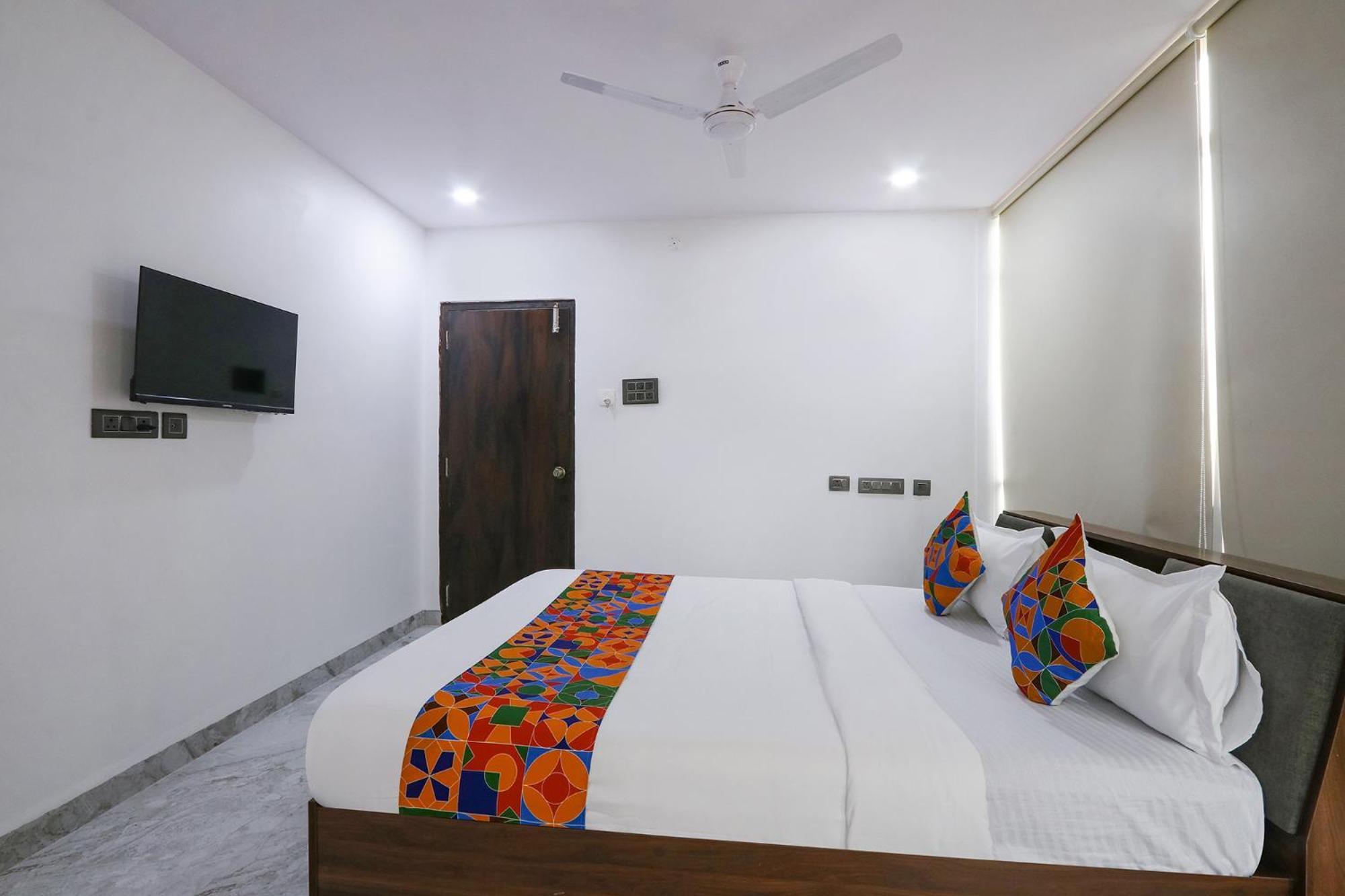 Fabhotel Relax Inn 하이데라바드 외부 사진