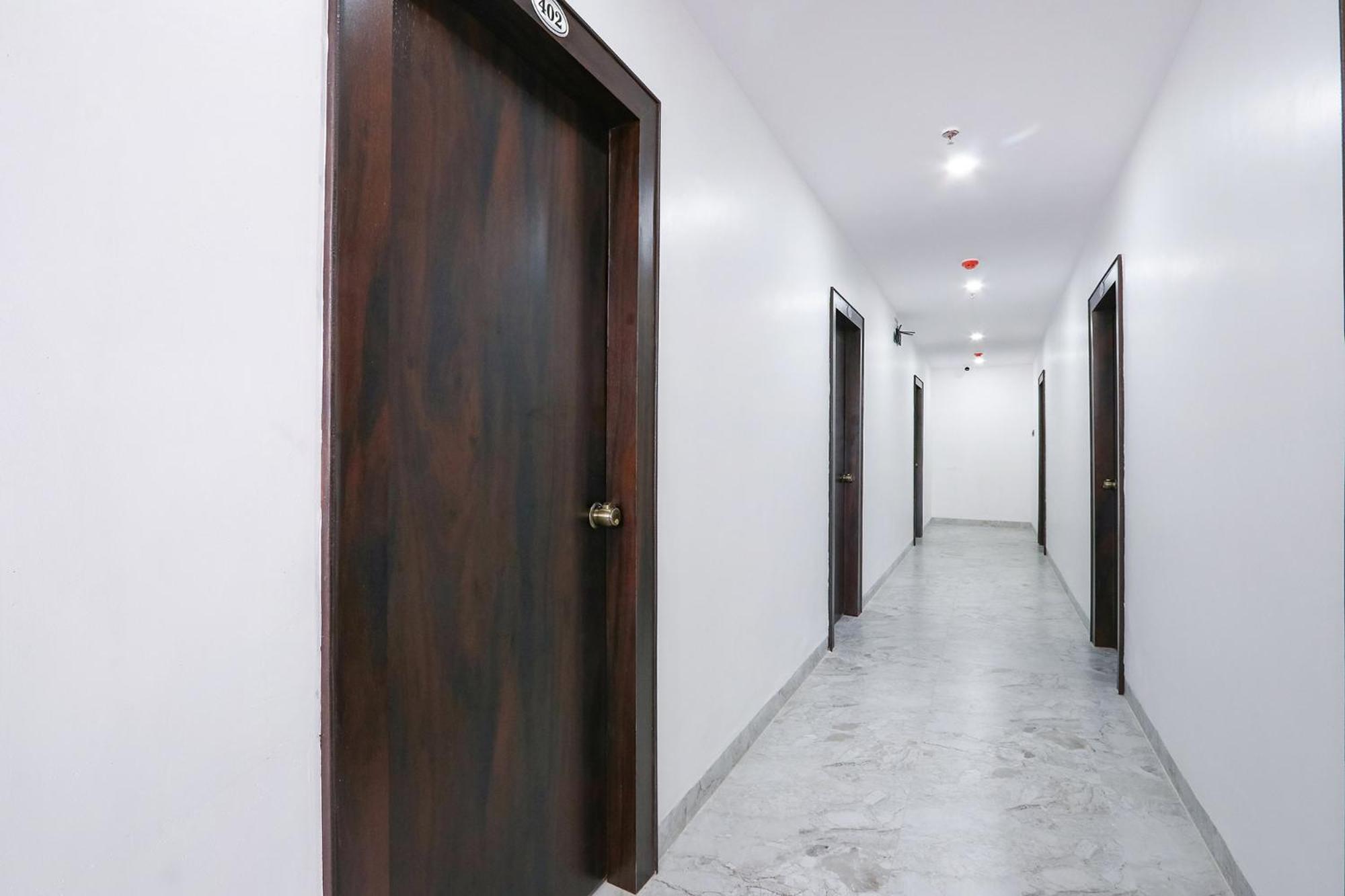 Fabhotel Relax Inn 하이데라바드 외부 사진