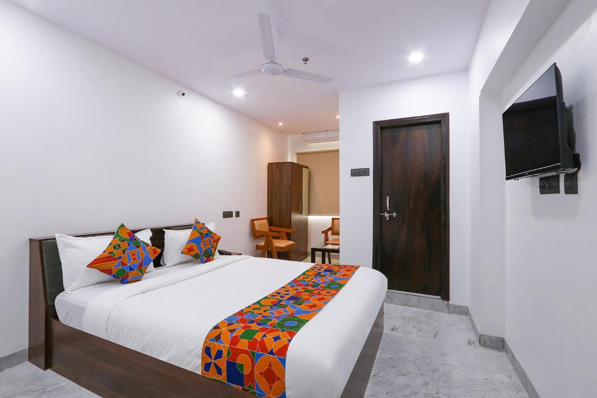 Fabhotel Relax Inn 하이데라바드 외부 사진