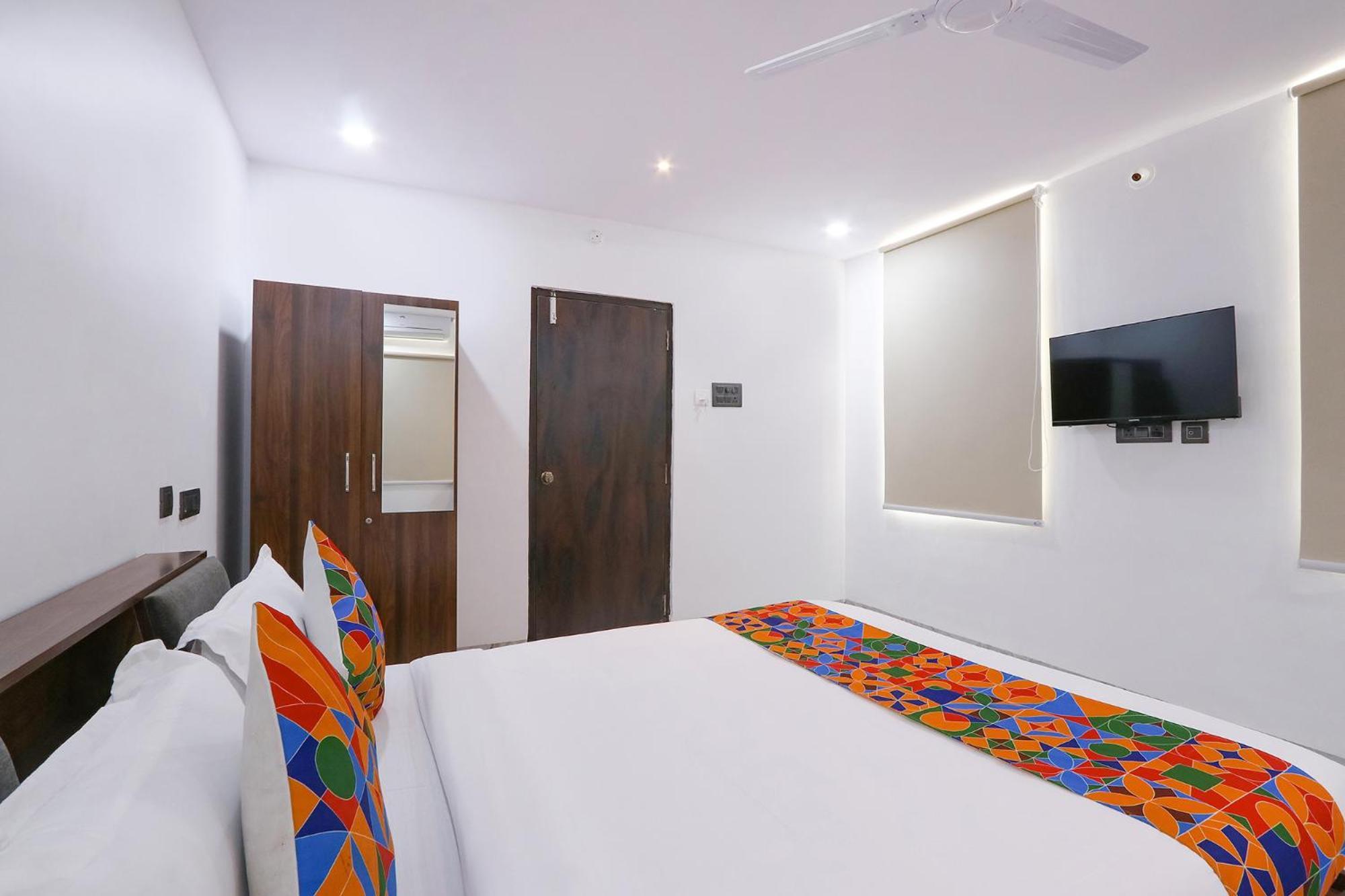 Fabhotel Relax Inn 하이데라바드 외부 사진