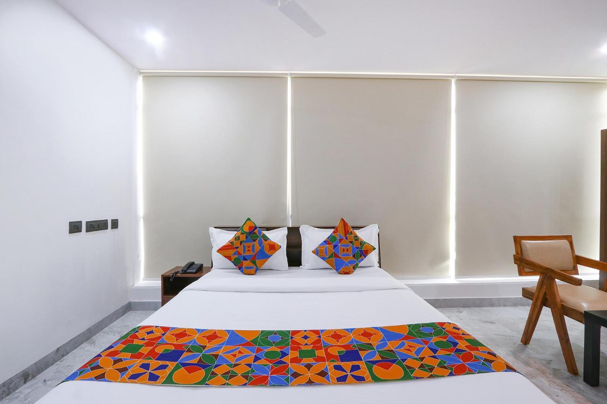 Fabhotel Relax Inn 하이데라바드 외부 사진