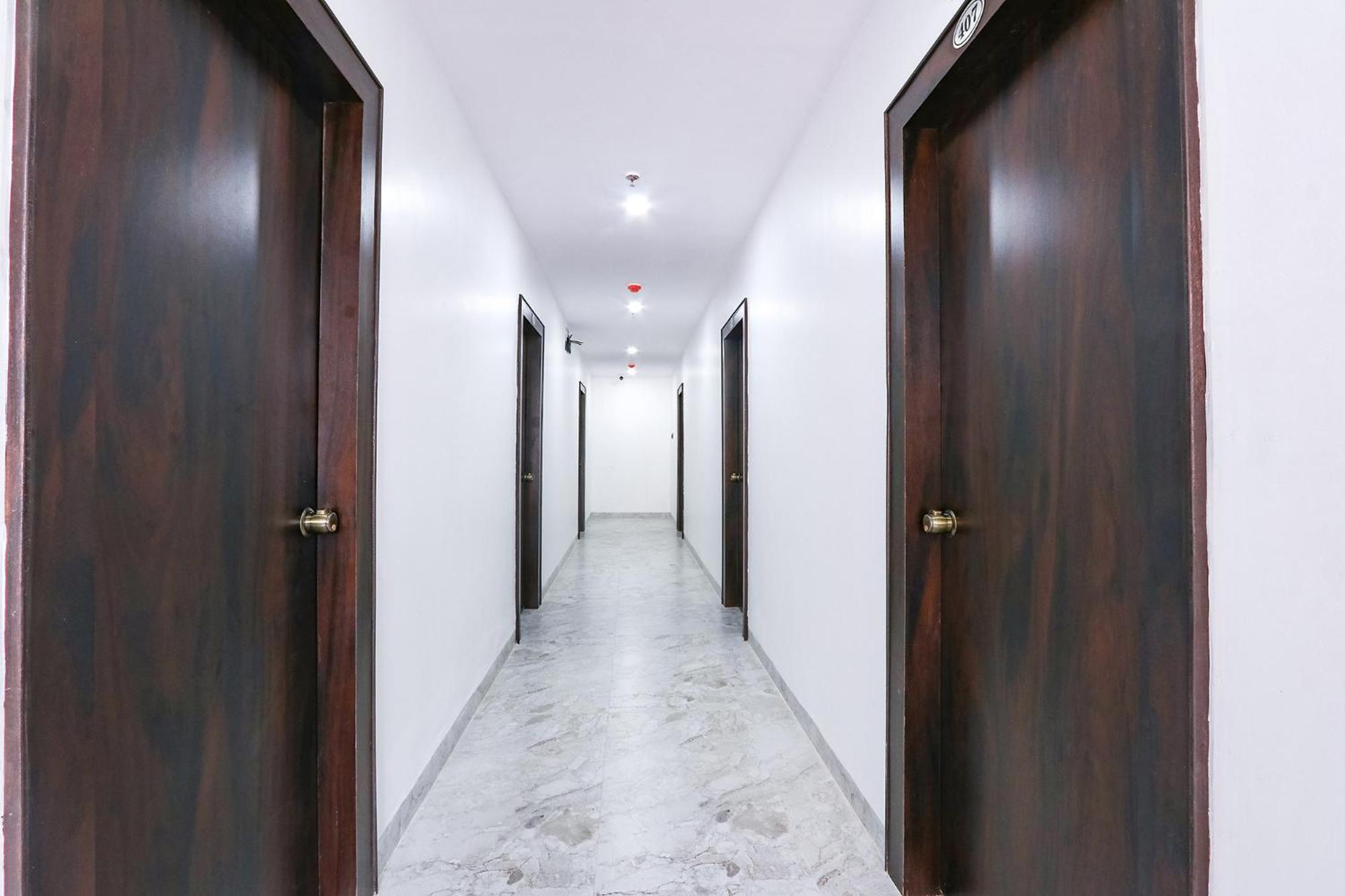 Fabhotel Relax Inn 하이데라바드 외부 사진