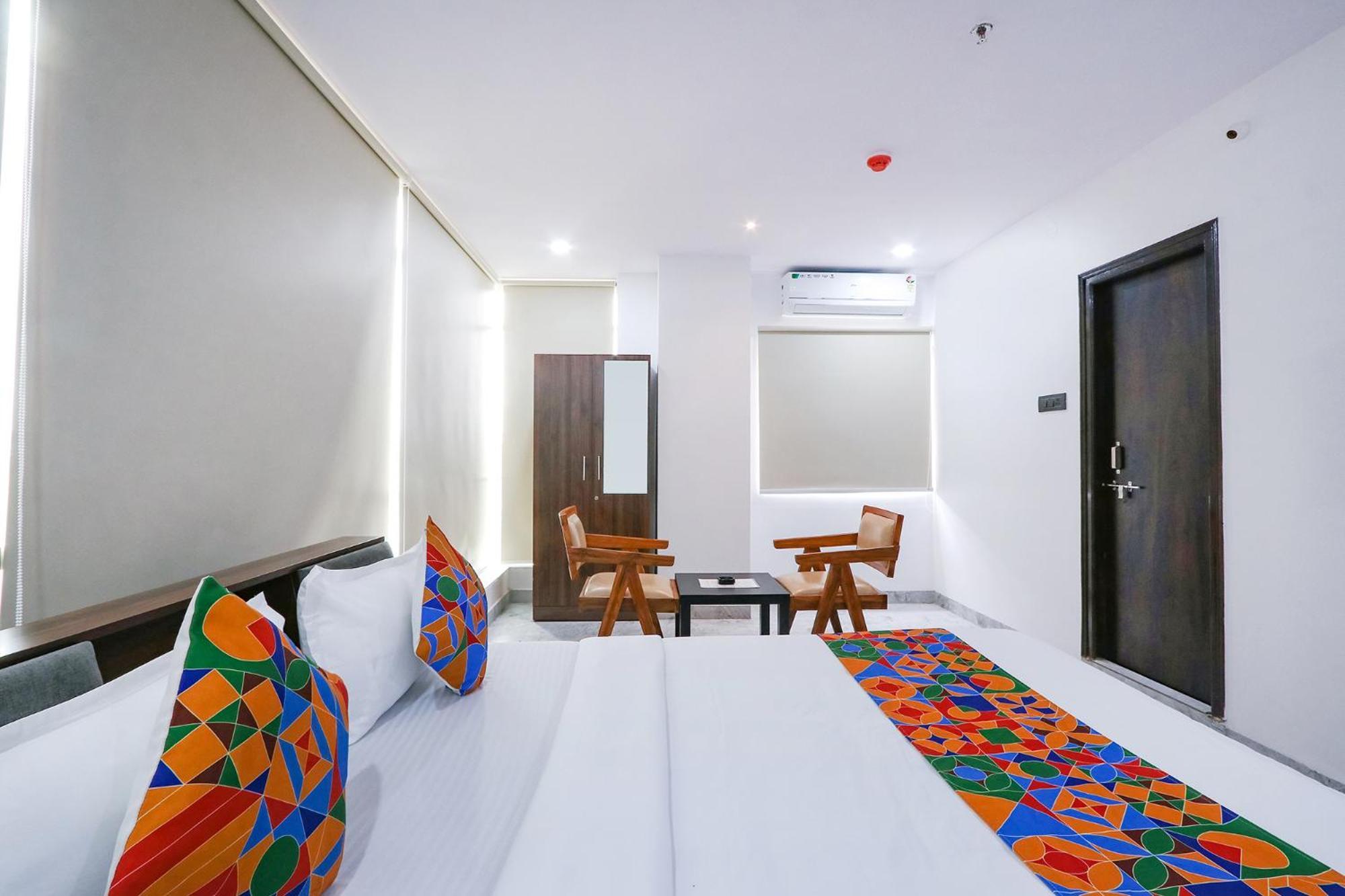 Fabhotel Relax Inn 하이데라바드 외부 사진